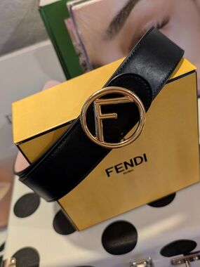 Fendi Pink Leather Belt with Gold Double-F Round Buckle